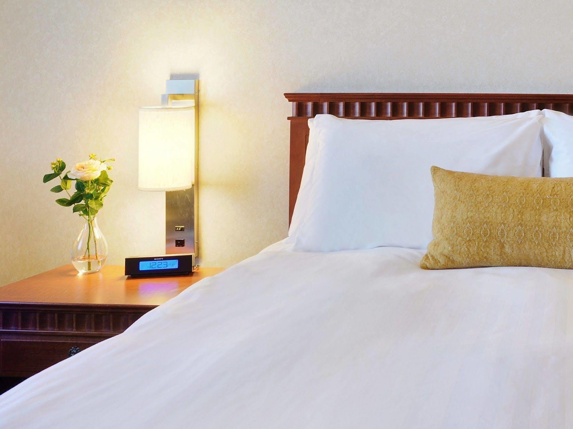 Travelway Inn サドバリー エクステリア 写真